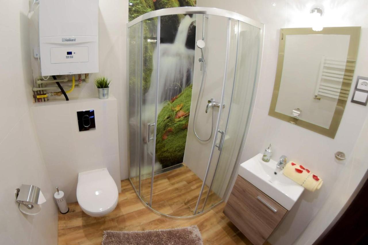 Apartment Jacuzzi Krasków Εξωτερικό φωτογραφία